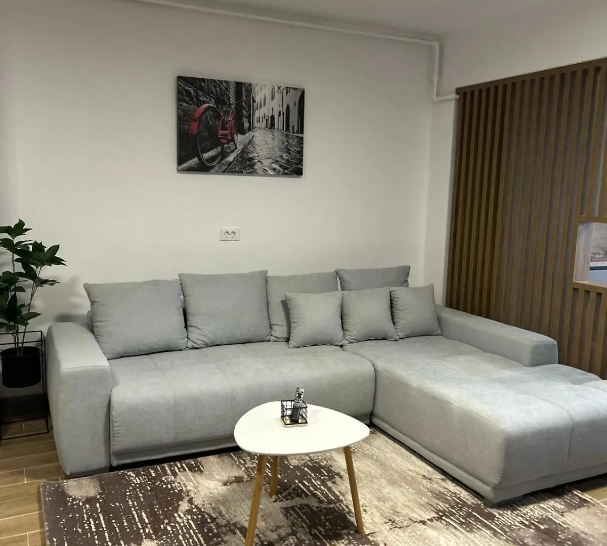 B.L Apartaments Bucharest 0*,  Romania