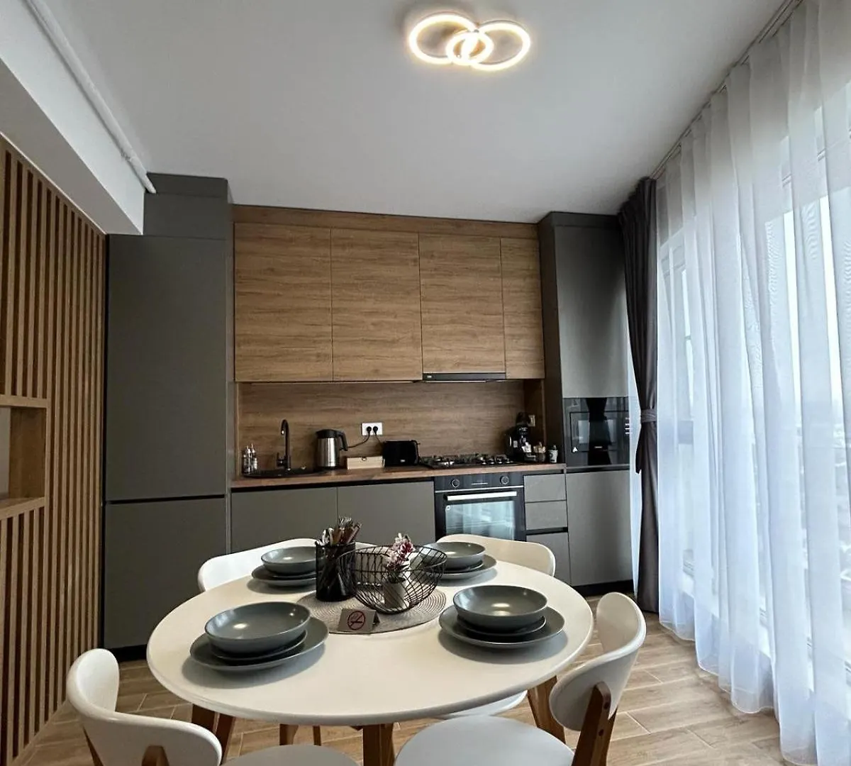 B.L Apartaments Bucharest Apartment